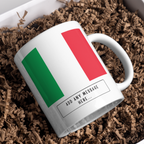 Personalised Italy flag mug – gift presentation on paper packing