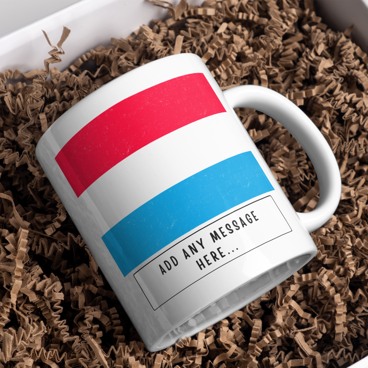 Personalised Luxembourg flag mug – gift presentation on paper packing