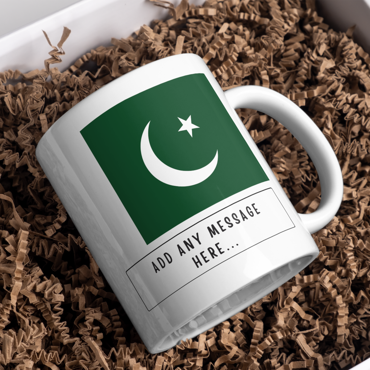 Personalised Pakistan flag mug – gift presentation on paper packing
