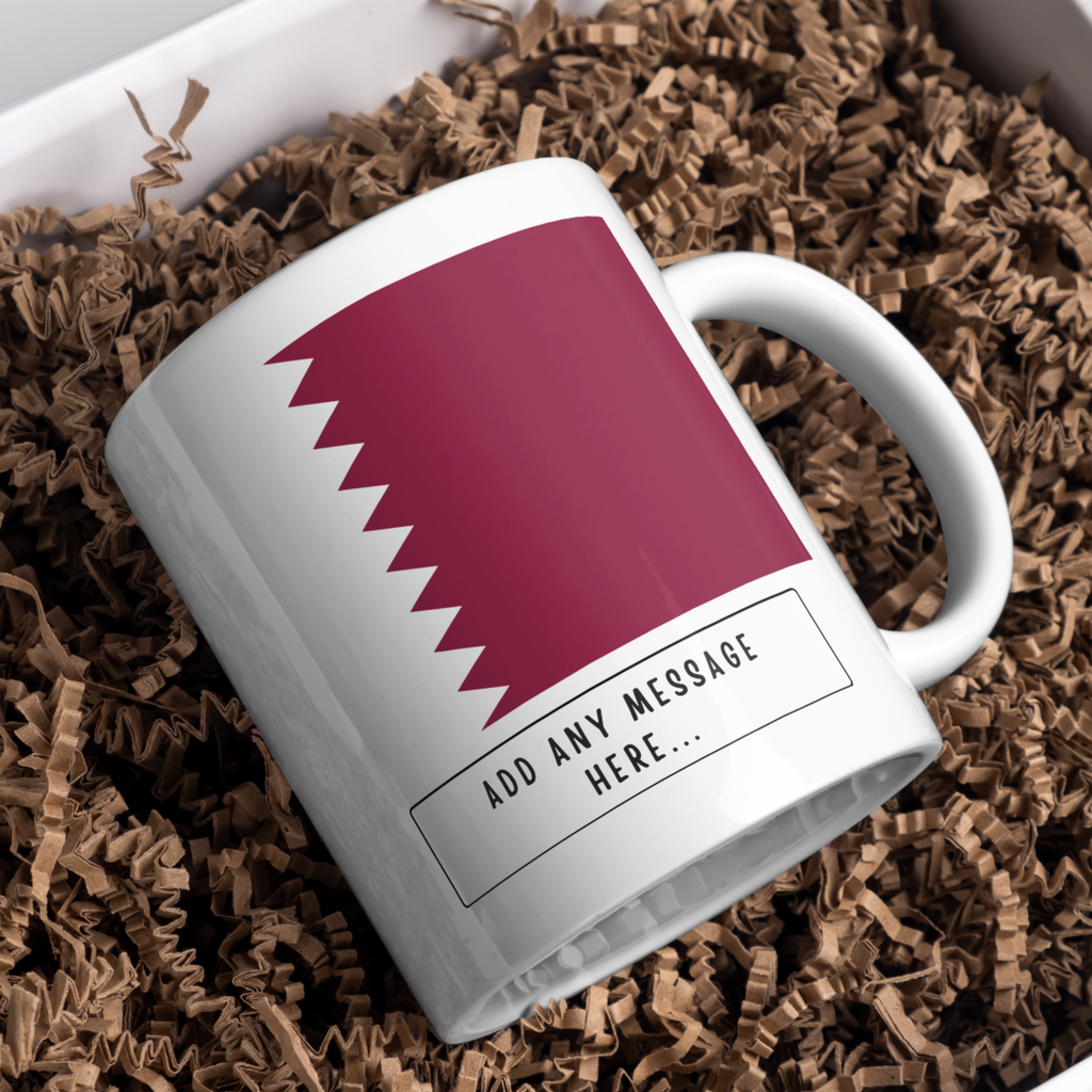 Personalised Qatar flag mug – gift presentation on paper packing