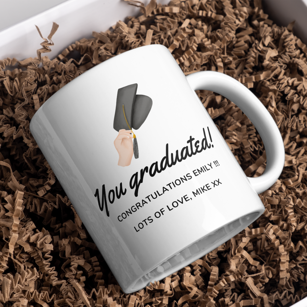 You Graduated Mug – gift presentation on paper packing